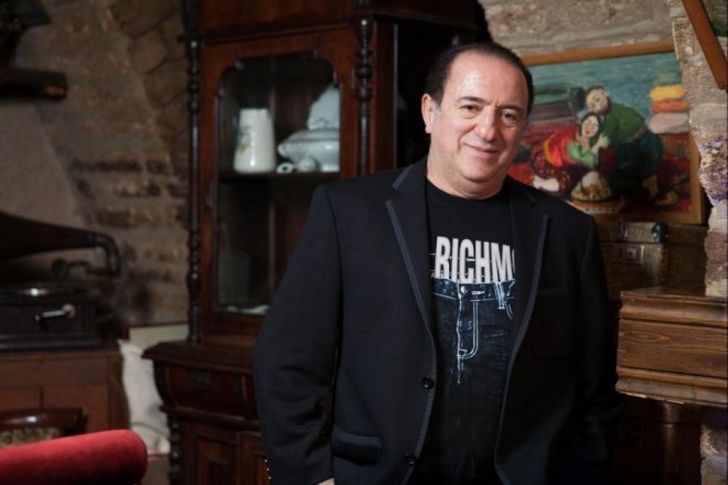 Xalq artistinin toyları azaldı