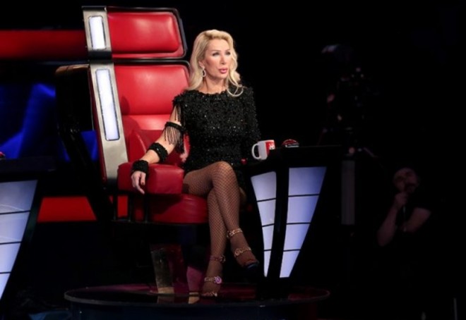 Seda Sayan saatlı ayaqqabı geyindi - foto