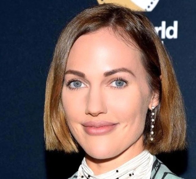 &nbsp;Meryem Uzerli saçlarını qısa kəsdirdi&nbsp;