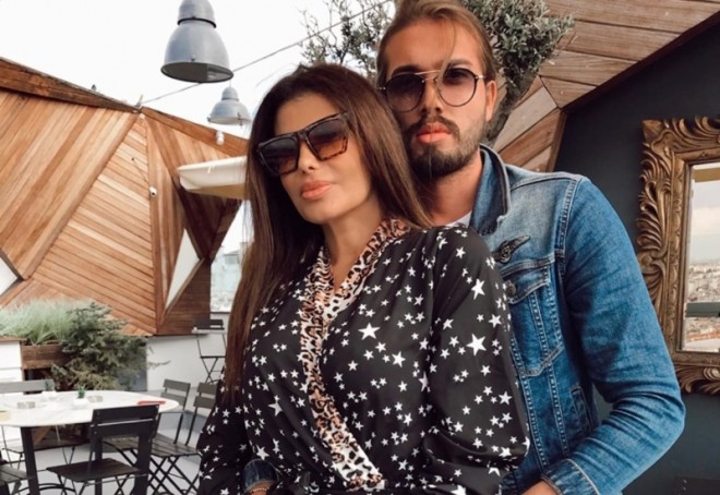 Müğənni yeni sevgili tapdı