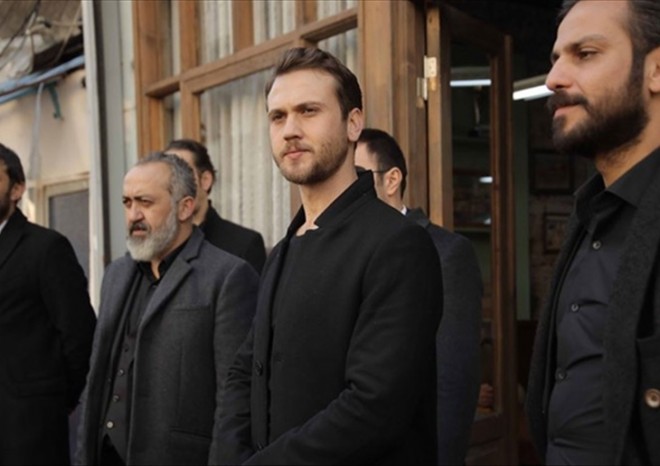 Aktyor "Çukur"dan ayrıldı