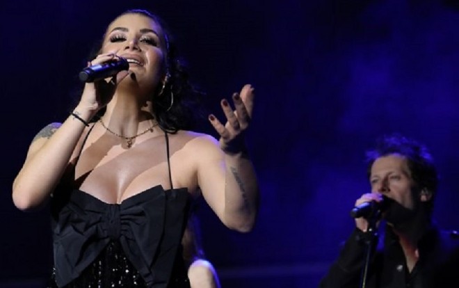 İrem Derici&nbsp; Bakıda konsert verdi - foto