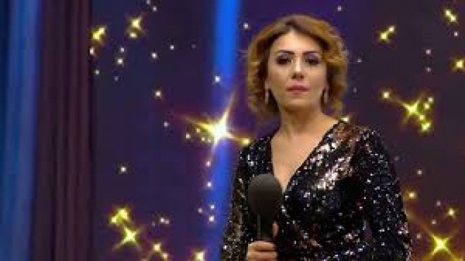 Yeganə efirə parik taxaraq çıxdı