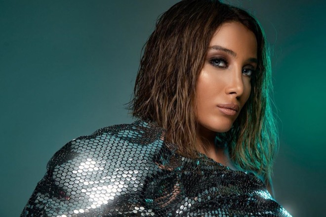 Günay plastik əməliyyatlardan söz açdı