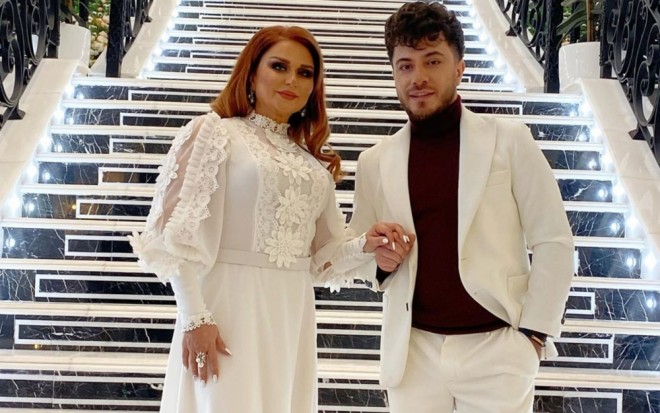 "Aləm gözəl"i Mələkxanım Əyyubova oxudu - foto+video