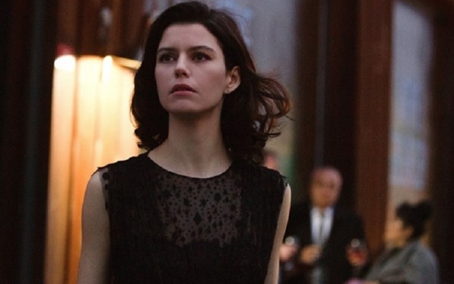 Aktrisanın alt paltar geyinmədiyi fotosu