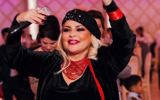 Mətanət İsgəndərli köklükdən əziyyət çəkir