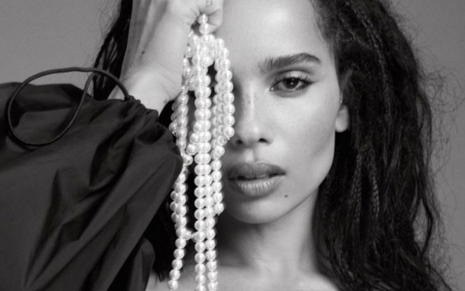 Müğənni-aktrisa çılpaq halda - foto