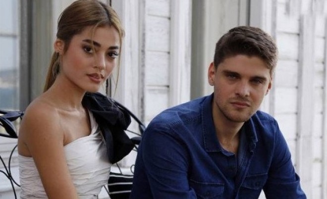 Aktyorlar serialdakı eşqi gerçəkləşdirdilər - foto