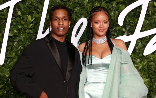 Rihanna&nbsp;amerikalı repçi ilə görüşür - foto