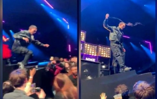 Reper tamaşaçıya hücum etdi - video