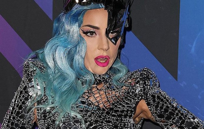 Ledi Qaqanın geyim tərzi diqqət çəkdi - foto