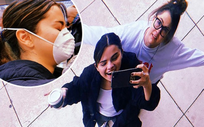 Müğənni koronavirusa görə maska taxdı - foto