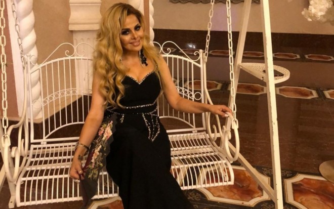 Mətanətin küsülü olduğu müğənnilər olub