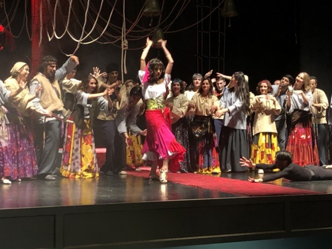 &nbsp;“Paris Notr-Dama ithaf” təqdim olunacaq