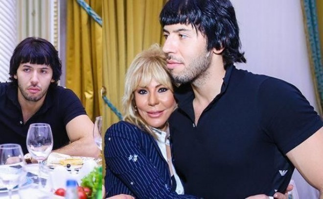 Xalq artisti kökəlməkdən qorxur