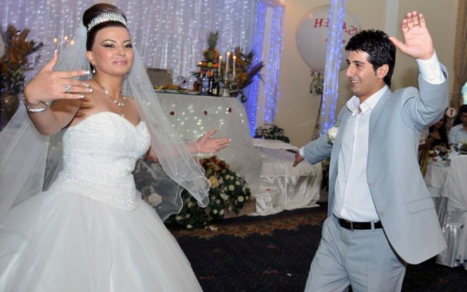 İlahə qızı ilə niyə görüşmür?