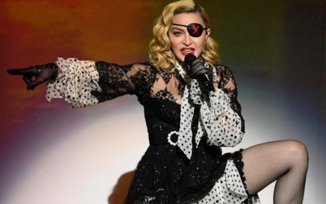 Madonna növbəti konsertlərini ləğv etdi