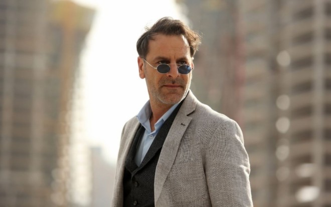 Ozan Güvən ev təmizləməkdən yoruldu