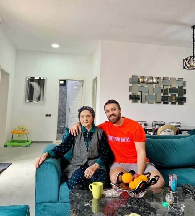 &nbsp;Zamiq karantin günlərini əla keçirir