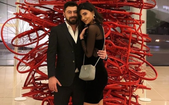 “Qurd” ləqəbi reperin nişanlanısı ilə fotosu