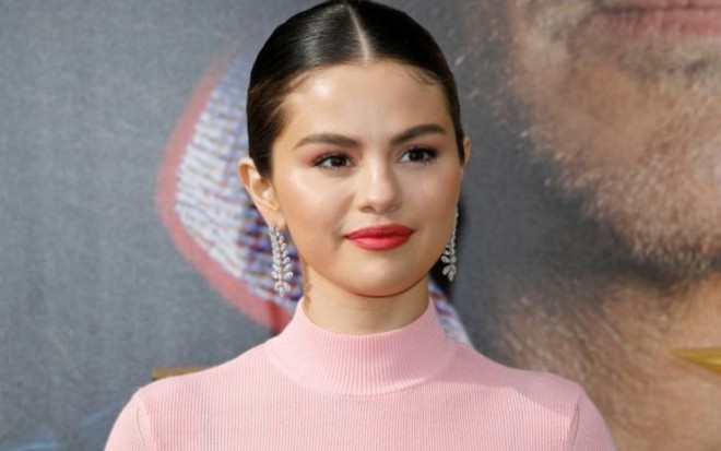 Selena Qomez koronavirusla mübarizəyə qoşuldu