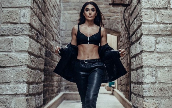 Pərvin statusu ilə diqqət çəkdi