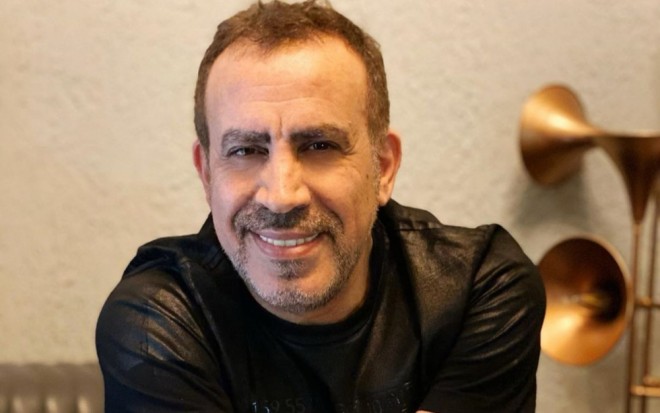 Rok ifaçısı yardımlarını davam etdirir - foto