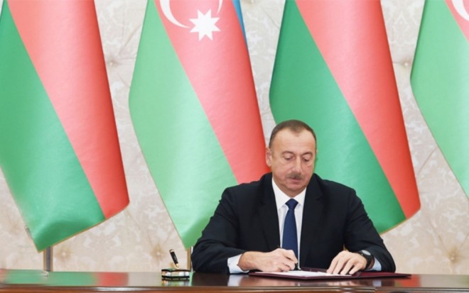 Bir qrup incəsənət xadiminə Prezident mükafatı verildi