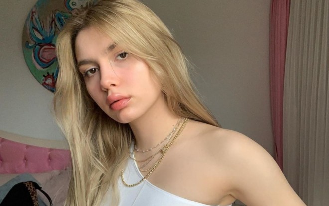 Aleyna qadağalara məhəl qoymur - foto