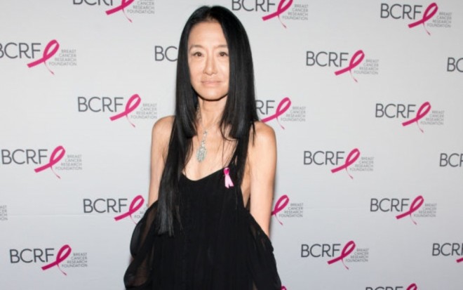 Gəlinlik dizayneri qısa geyimdə - foto