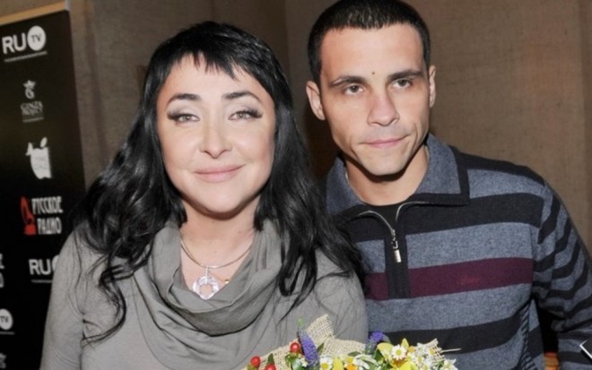 Lolita Milavskaya istəyinə çatdı