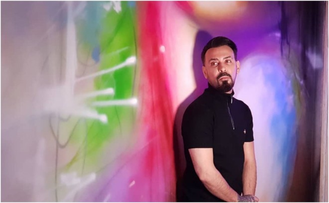 Müğənni karantin günlərində pulsuz qaldı