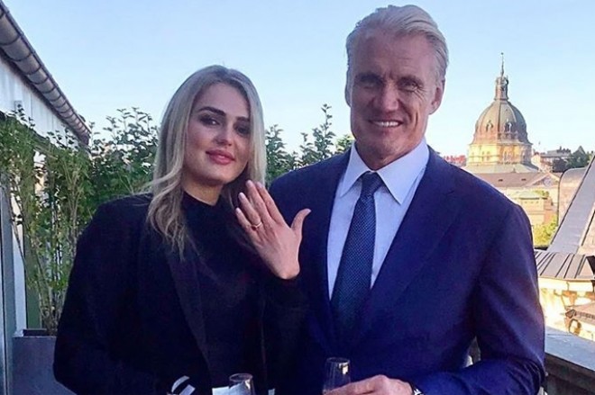 Onun 38 yaş kiçik sevgilisi var