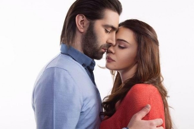 Oksana ilə Natavan arasında soyuqluq var