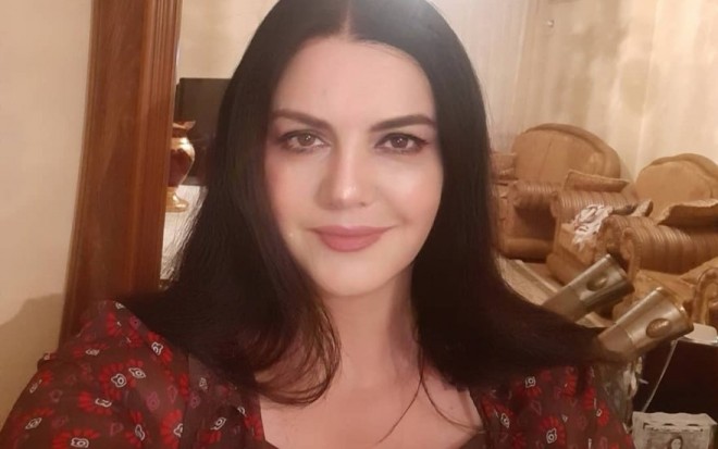 Əməkdar artist müğənnilərin çoxluğundan şikayətləndi