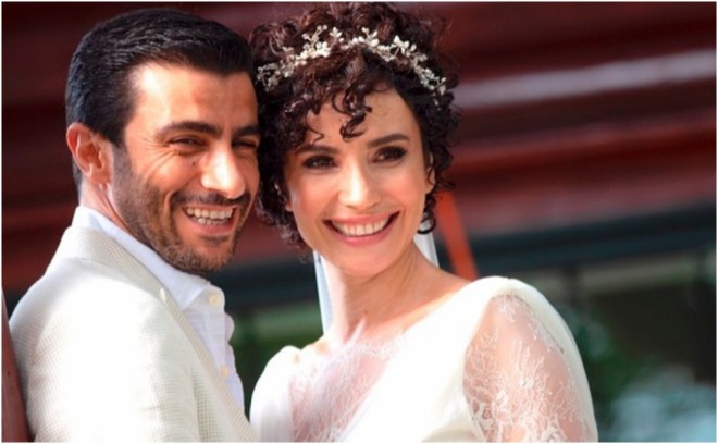 Aktrisa biznesmenlə evləndi