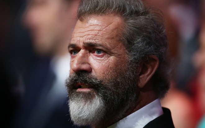 Mel Gibsonun xəstəliyini gizlətdi