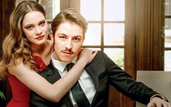 Onlar eşq yaşamağa başladılar - foto