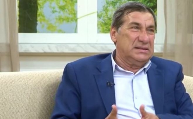 "Teatrda yeni nəfəsə ehtiyac var" - Xalq artisti