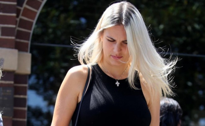 Model oğurluğa görə həbs edildi