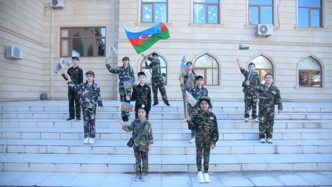 Paytaxt məktəblilərindən fərqli təşəbbüs&nbsp;