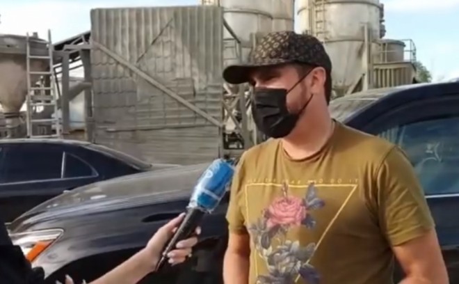 Nadir Qafarzadə&nbsp;əsgərlərə ərzaq apardı