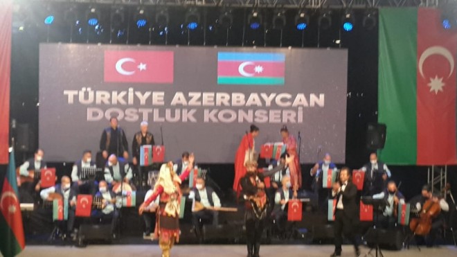 Ankarada böyük qələbə coşqusu - foto