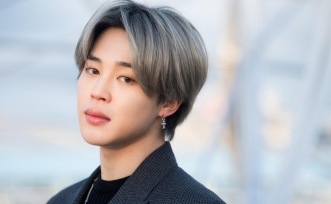 Müğənni sərvətini xeyriyyə işlərinə xərclədi