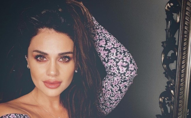 Günel 23 ildir&nbsp;vətəndaşlıq ala bilmir