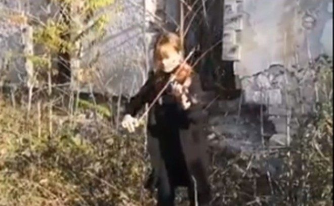 Füzulidən dünyaya musiqili mesaj verildi - video