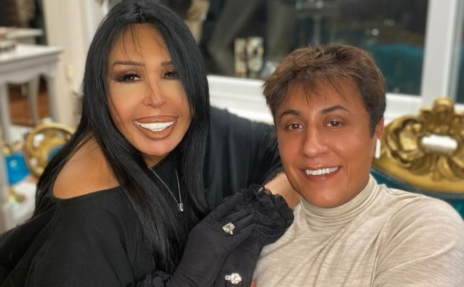 Anar Bülənt Ersoyu fərqli makiyaj etdi - foto