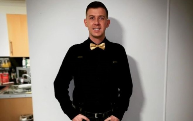 Tomas adını və soyadını Selin Dion yazdırdı