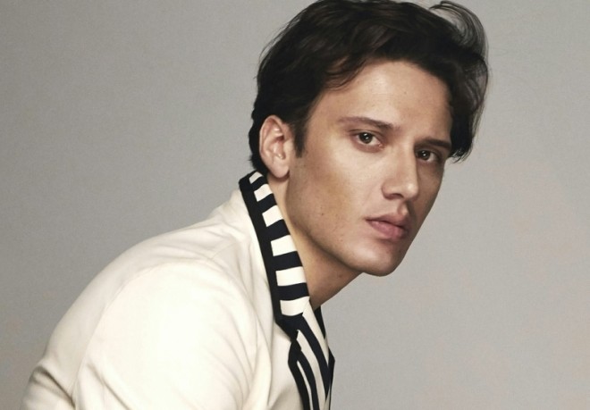 Müğənni 50 min lirəsini tələb edir